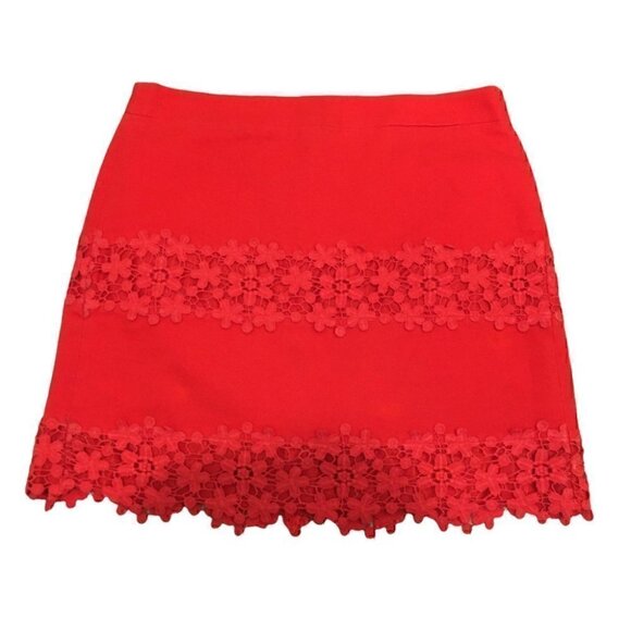 🎉HOST PICK🎉 J. Crew Daisy Red Scalloped Lace Mini Skirt Size 2 - Picture 2 of 5